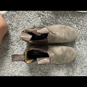 blundstone boots
